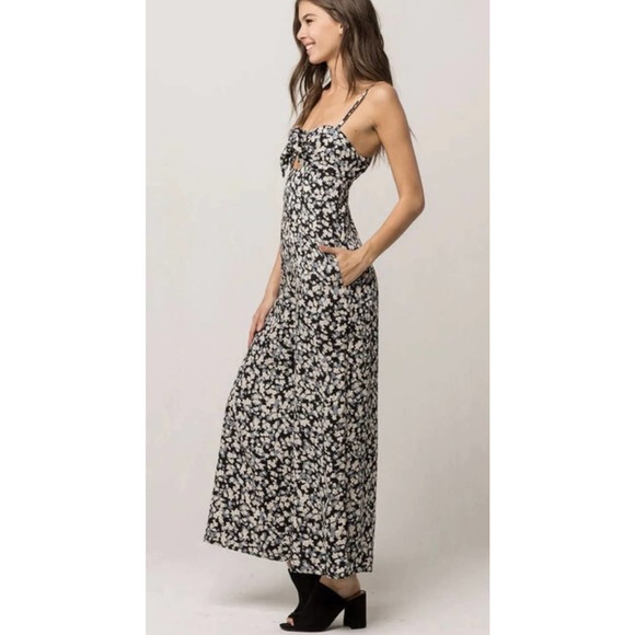 Billabong Black and White Floral Jumpsuit - Picture 5 of 11